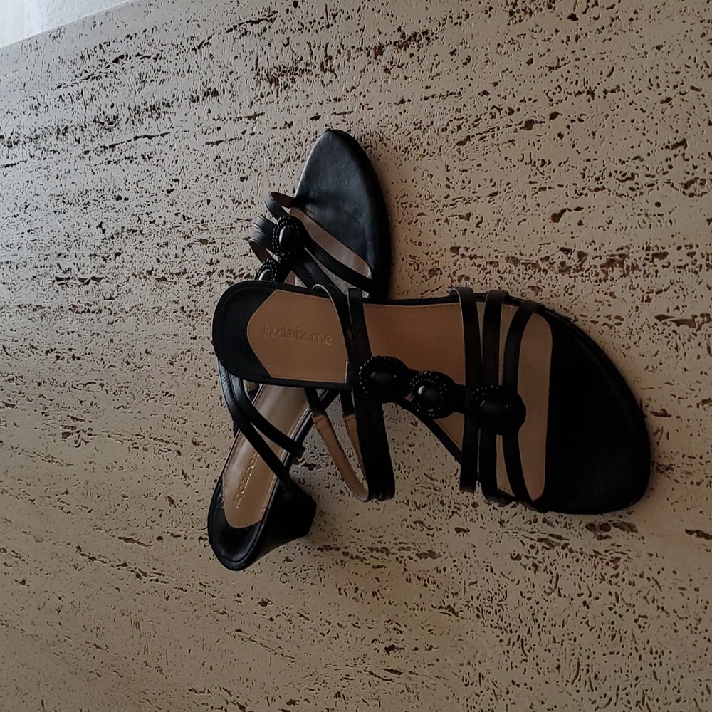 Women's dress sandals